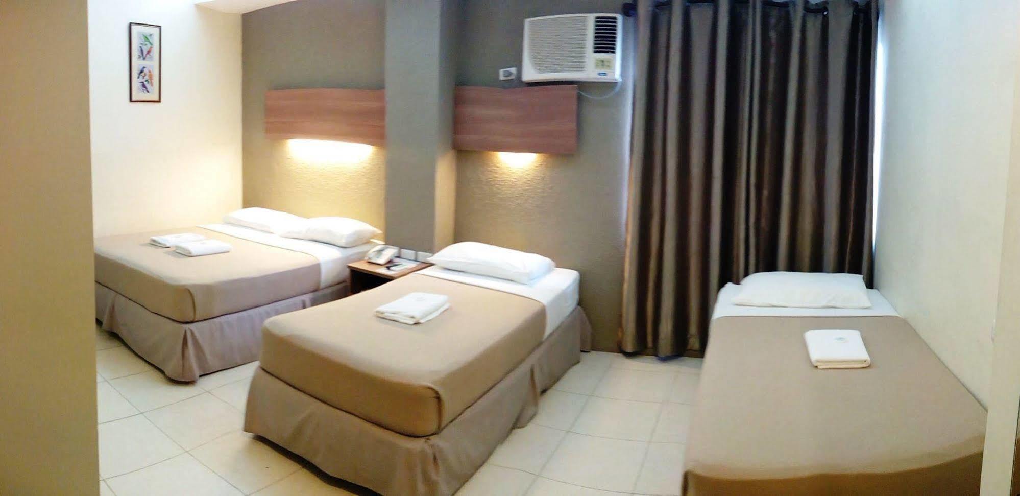 The Center Suites Cebu Kültér fotó